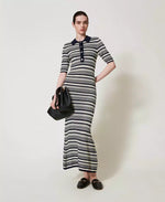 Zweifarbiges Maxistrickkleid