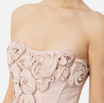 Kleid aus Gabardine mit Rosenstickerei