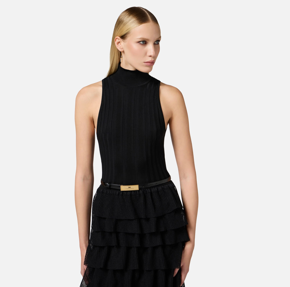 Red Carpet-Kleid aus Strick mit Rüschen