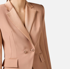 Jacke aus Crêpe mit Revers aus Satin