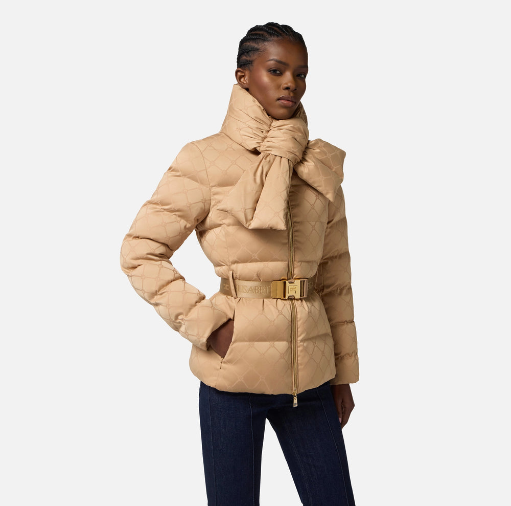 Steppjacke aus Jacquard-Segeltuch mit Gürtel