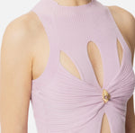 Top in Rippoptik mit Cut-outs